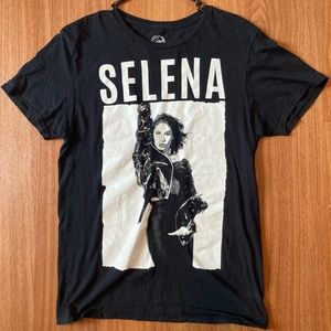 Official Selena Graphic Tee
